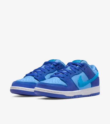 Nike SB Dunk Low Blue Raspberry